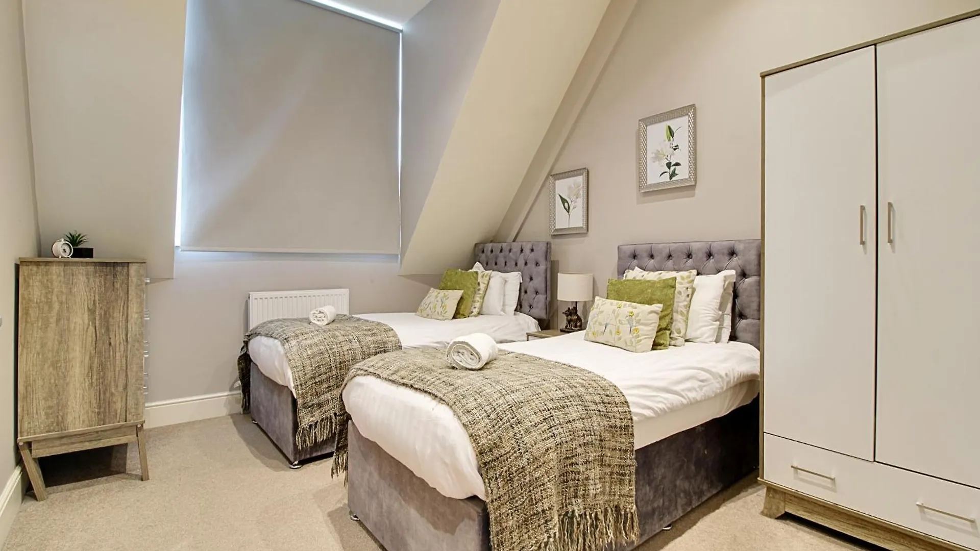 Central Harrogate 2 Bed Spacious Apt, Conference Centre 0*,